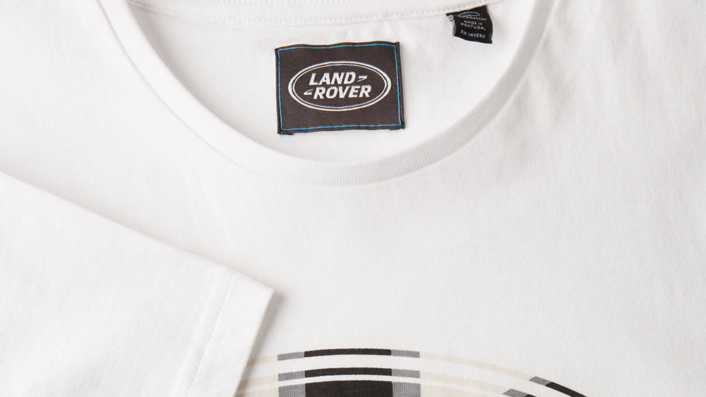 Get Land Rover MEN'S UNION FLAG GRAPHIC T-SHIRT - WHITE At SAR 110.00