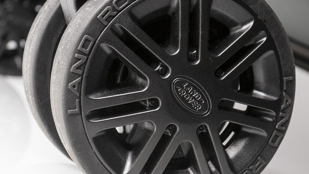 Land Rover Hard Case Large Suitcase 5