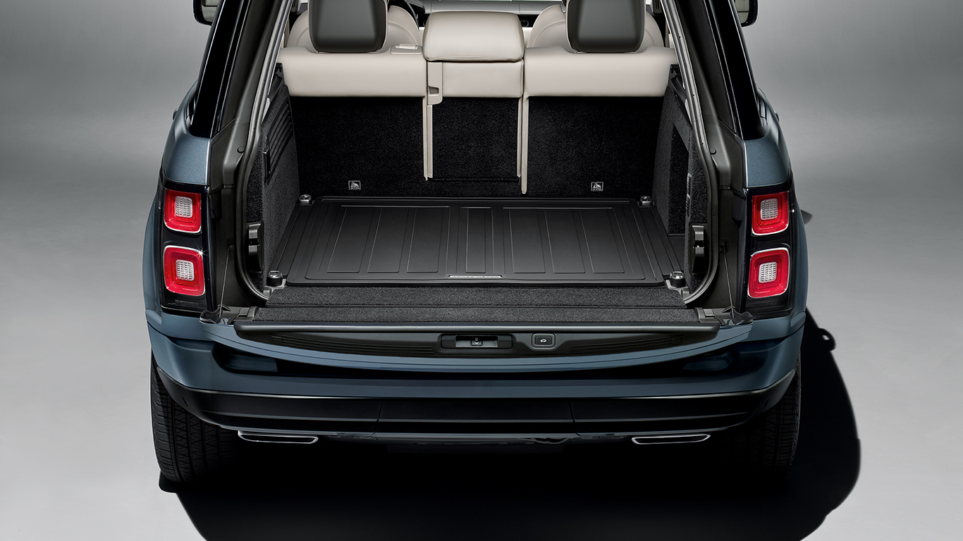 Shop Land Rover Load space Rubber Mat - Executive Class Seating, 18MY onwards in KSA